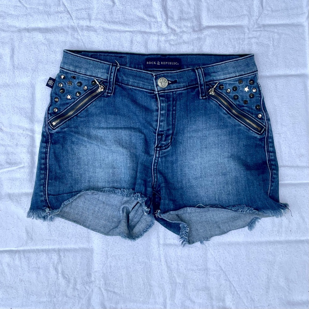 ROCK & REPUBLIC Studded “PIXIE” Cut-Off Shorts